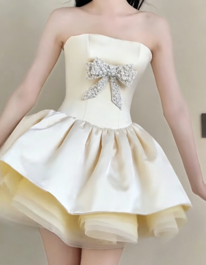 Luxury Strapless Homecoming Dress Pastel Yellow Birthday Outfit  Beaded Bow Party Dress GG6322