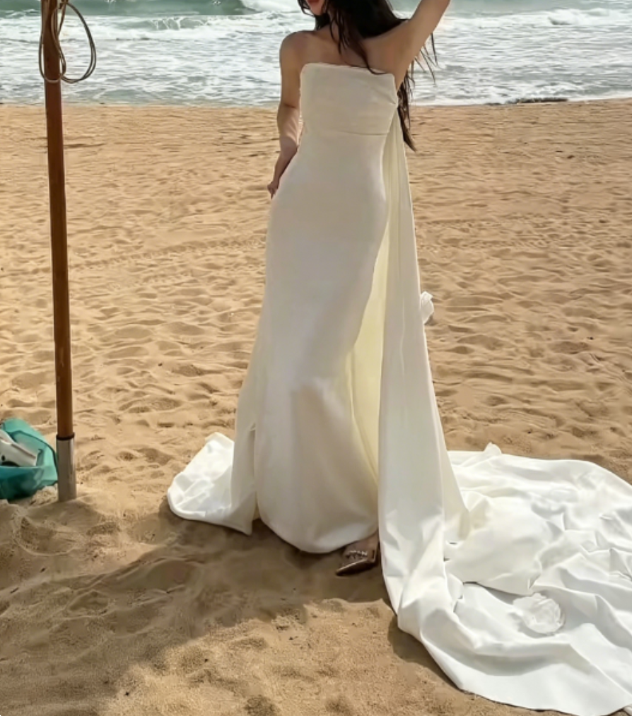 Glam Strapless White Wedding Dress With Train Satin Mermaid Bridal Dress GG6332