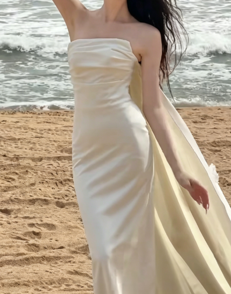 Glam Strapless White Wedding Dress With Train Satin Mermaid Bridal Dress GG6332