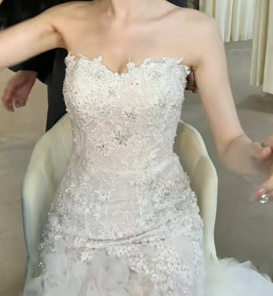 Ornate Strapless White Wedding Dress Lace Tulle Mermaid Bridal Dress GG6333