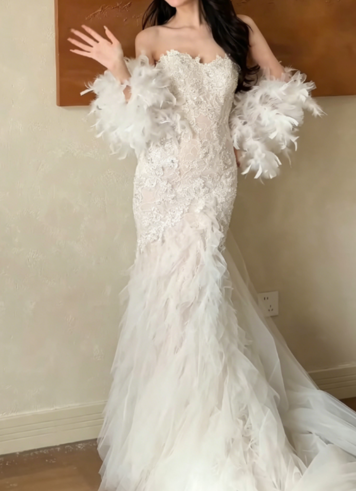Ornate Strapless White Wedding Dress Lace Tulle Mermaid Bridal Dress GG6333