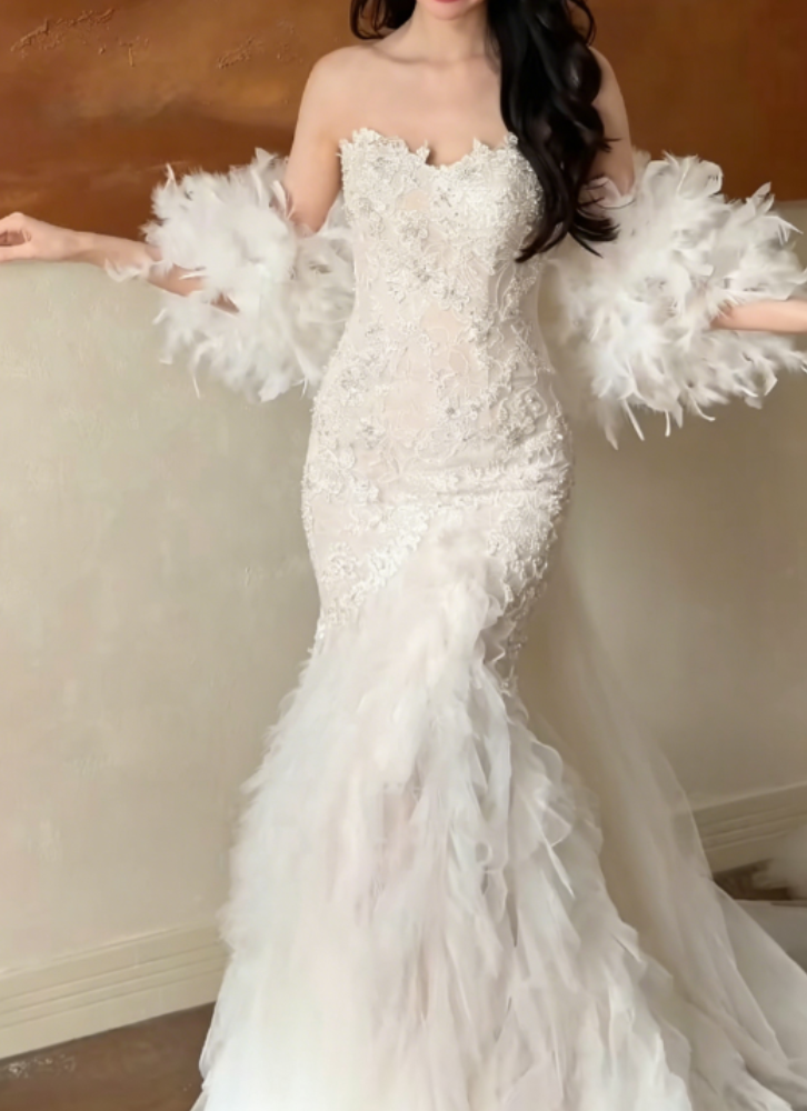 Ornate Strapless White Wedding Dress Lace Tulle Mermaid Bridal Dress GG6333