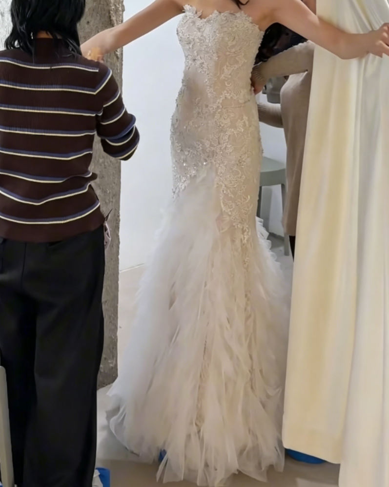 Ornate Strapless White Wedding Dress Lace Tulle Mermaid Bridal Dress GG6333