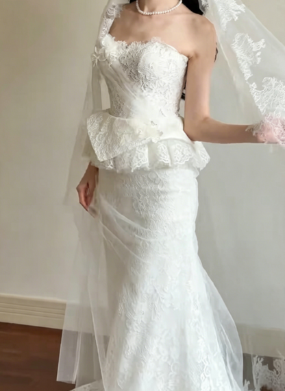 Charming Strapless Lace Wedding Dress Tulle Tiered Mermaid Bridal Dress GG6334