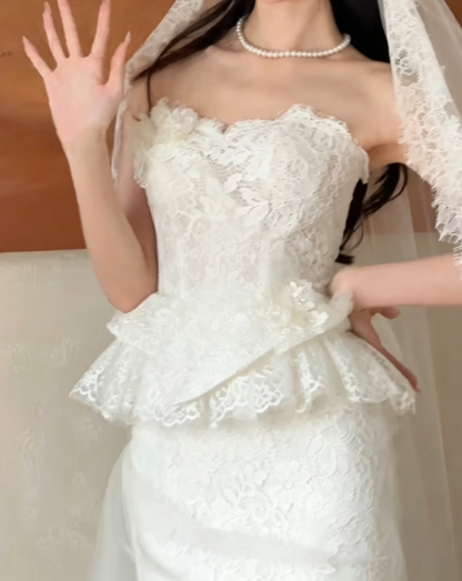 Charming Strapless Lace Wedding Dress Tulle Tiered Mermaid Bridal Dress GG6334