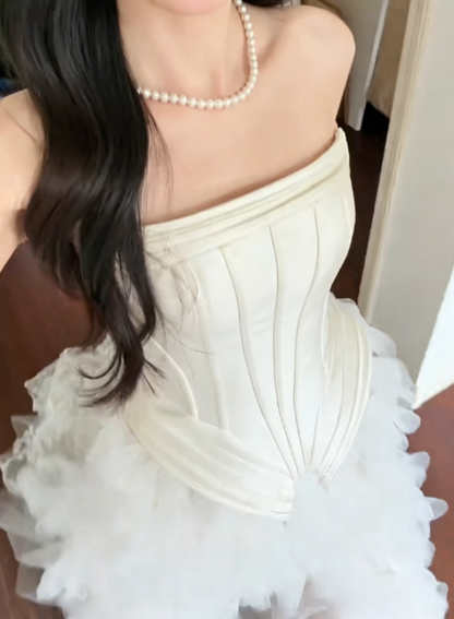 Chic Strapless High Slit Lace Satin Wedding Dress Tiered Tulle A-Line Bridal Dress GG6336