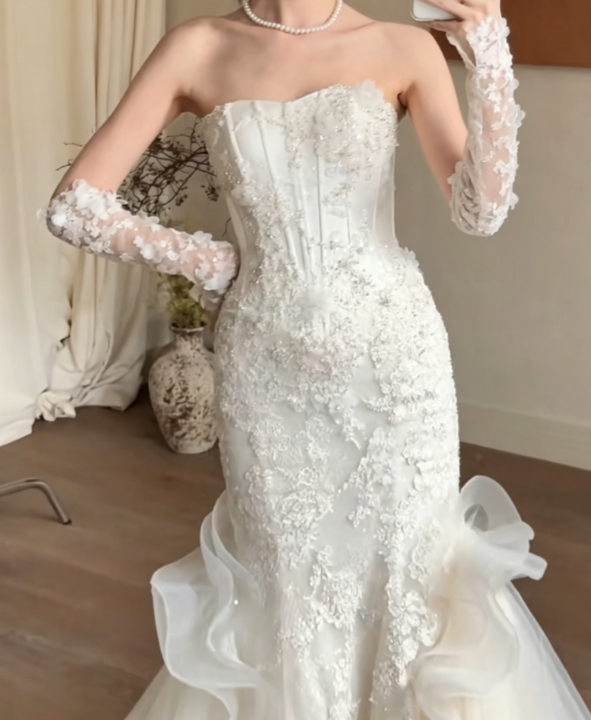 Elegant Strapless Sequins Wedding Dress Appliques Tulle Mermaid Bridal Dress GG6338