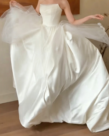 Chic Strapless Appliques Tulle Wedding Dress Satin A-Line Bridal Dress GG6340
