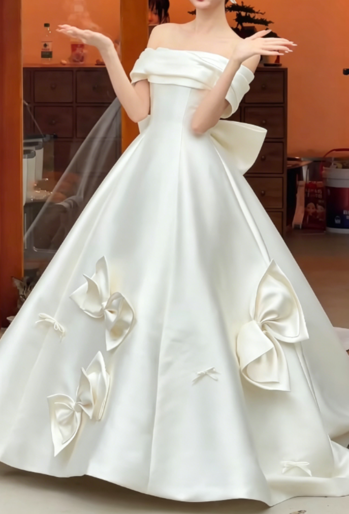 Romantic Off-Shoulder Satin Wedding Dress Bows A-Line Bridal Dress GG6344