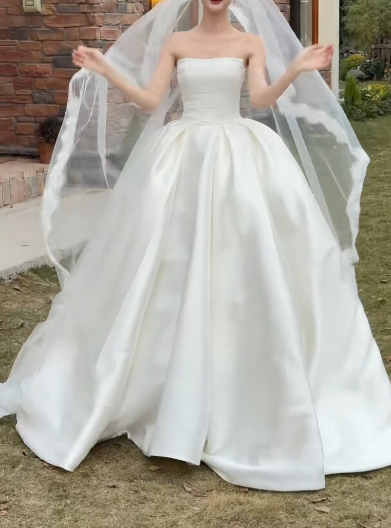 Mininmalism Strapless Wedding Dress Long Satin A-Line Bridal Dress GG6345