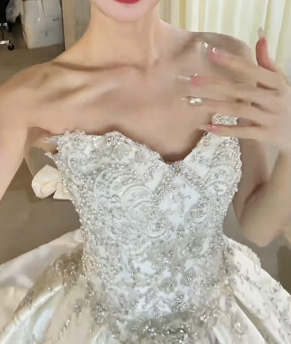 Enchanting Strapless Beaded Wedding Dress Satin Bow A-Line Bridal Dress GG6347
