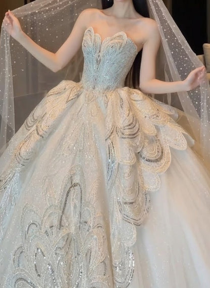 Beautiful Strapless Sequins Wedding Dress Long Tulle A-Line Bridal Dress GG6352