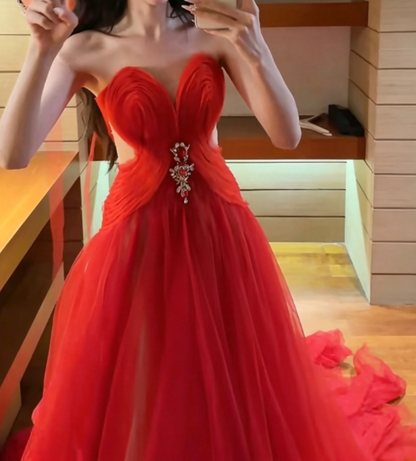 Alluring Strapless Red Prom Dress Rhinestones Tulle A-Line Evening Dress GG6359