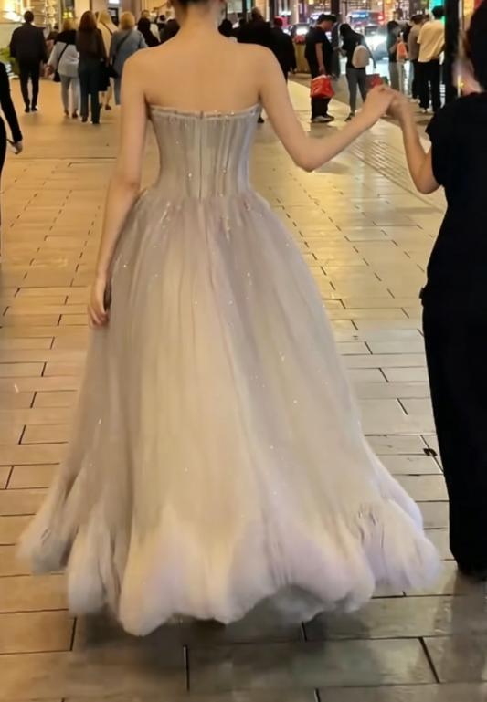 Enchanting Strapless Pastel Purple Prom Dress Beading Sequins Tulle A-Line Evening Dress GG6360