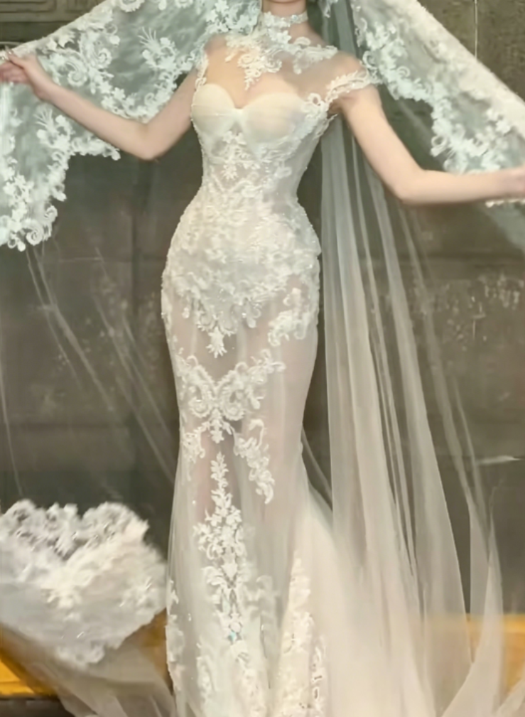 Romantic High Collar White Wedding Dress Appliques Sequins Mermaid Bridal Dress GG6363