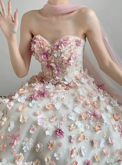 Sleek Strapless Appliques Prom Dress White A-Line Evening Dress GG6373