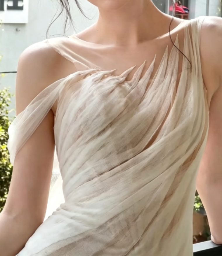 Alluring Illusion Neck White Wedding Dress Tulle Mermaid Bridal Dress GG6396