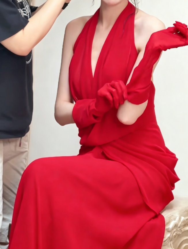 Charming Halter Neck Red Prom Dress Ruched Sheath Evening Dress GG6397