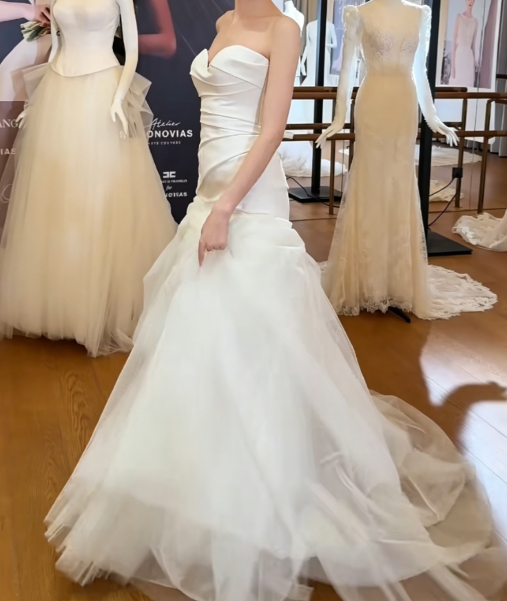 Charming Sweetheart Neck Wedding Dress Tulle Mermaid Bridal Dress GG6401