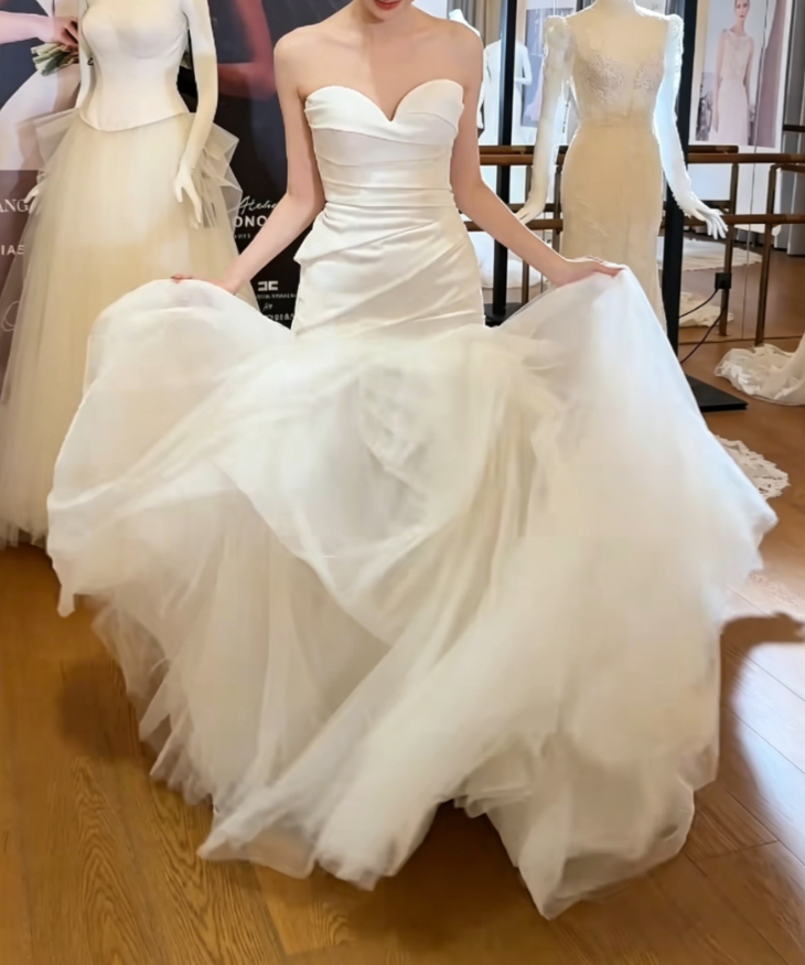 Charming Sweetheart Neck Wedding Dress Tulle Mermaid Bridal Dress GG6401