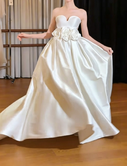 Alluring Strapless Satin Wedding Dress Handmade Flowers A-Line Bridal Dress GG6405