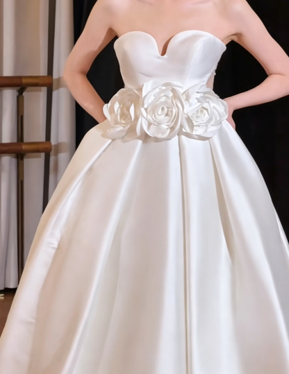 Alluring Strapless Satin Wedding Dress Handmade Flowers A-Line Bridal Dress GG6405