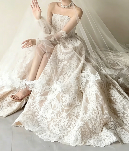 Lovely Strapless Lace Wedding Dress High Slit A-Line Bridal Dress GG6416
