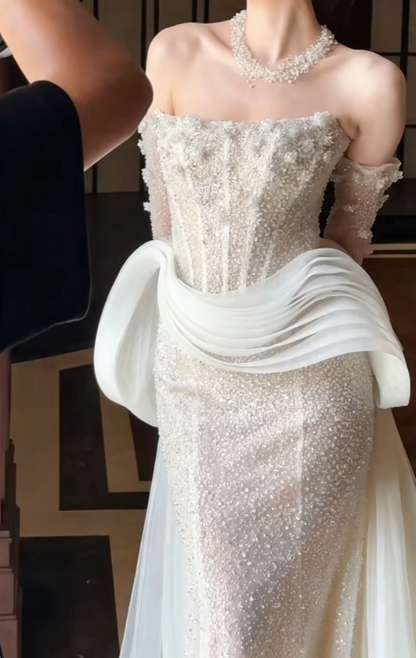Elegant Strapless Ruffles White Wedding Dress Sequins Beaded Mermaid Bridal Dress GG6425