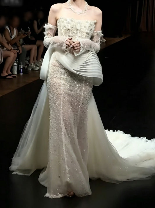 Elegant Strapless Ruffles White Wedding Dress Sequins Beaded Mermaid Bridal Dress GG6425