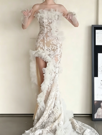 Unique Strapless Slit Beige Wedding Dress Lace Ruffles Tulle Mermaid Bridal Dress GG6438