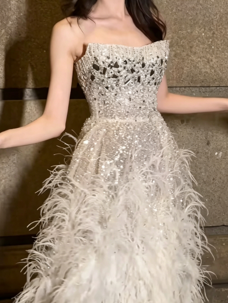 Charming Strapless Slit Silver Prom Dress Sequins Rhinestones Feather A-Line Evening Dress GG6447