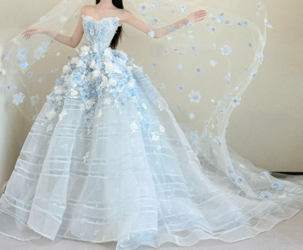 Romantic Strapless Blue Prom Dress Appliques Tulle A-Line Evening Dress GG6448