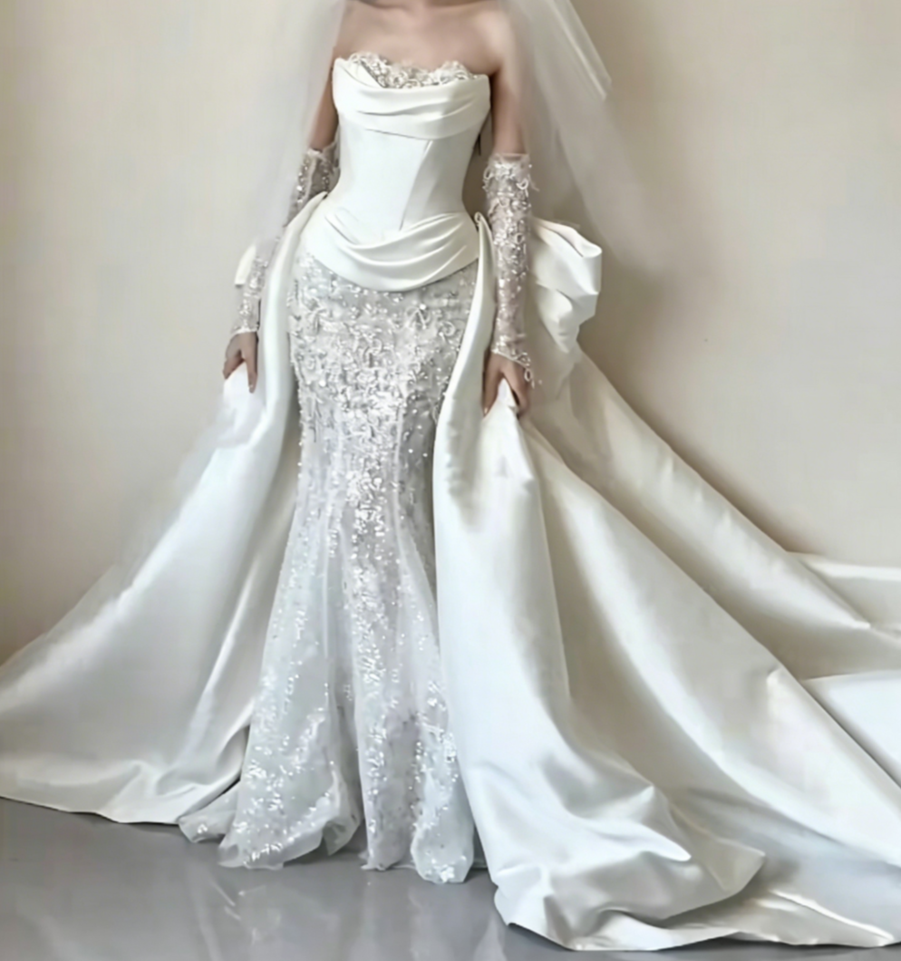Romantic Strapless Beading Wedding Dress Satin Mermaid Bridal Dress GG6458