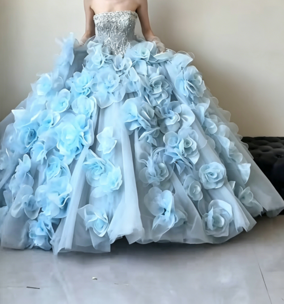 Exquisite Strapless Blue Prom Dress Appliques Beaded A-Line Evening Dress GG6459