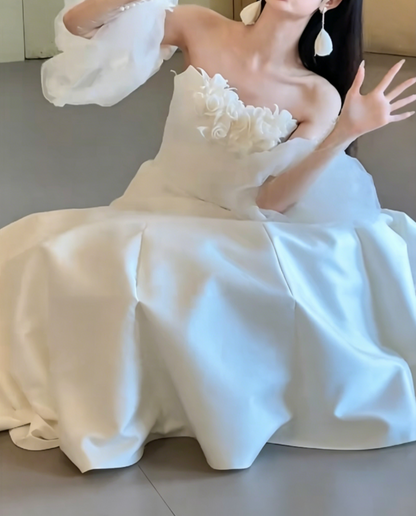 Romantic Strapless Satin Wedding Dress Appliques Mermaid Bridal Dress GG6469