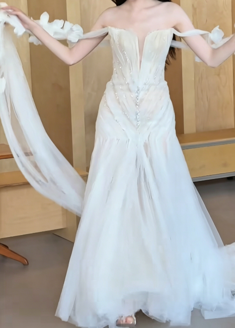 Dreamy Off-Shoulder Ivory Wedding Dress Beaded Applique Mermaid Bridal Dress GG6470