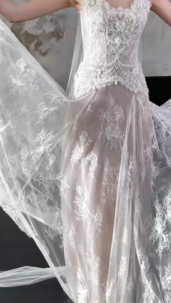 Ethereal Strapless Lace Wedding Dress With Scarf Tulle A-Line Bridal Dress GG6489