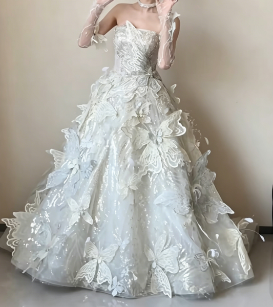 Luxurious Strapless Beaded Wedding Dress Sequins Butterflies A-Line Bridal Dress GG6490