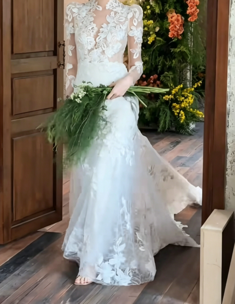 Elegant V Neck Appliques Wedding Dress Long Sleeve Mermiad Bridal Dress GG6513
