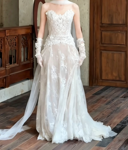 Glam Strapless Lace Wedding Dress With Scarf Tulle A-Line Bridal Dress GG6514