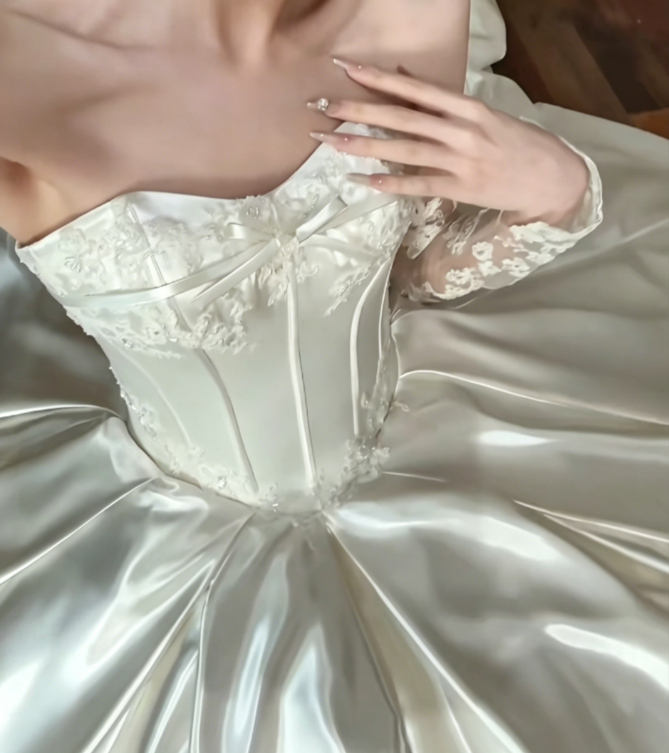 Classical Strapless Bows Wedding Dress Satin A-Line Bridal Dress GG6518