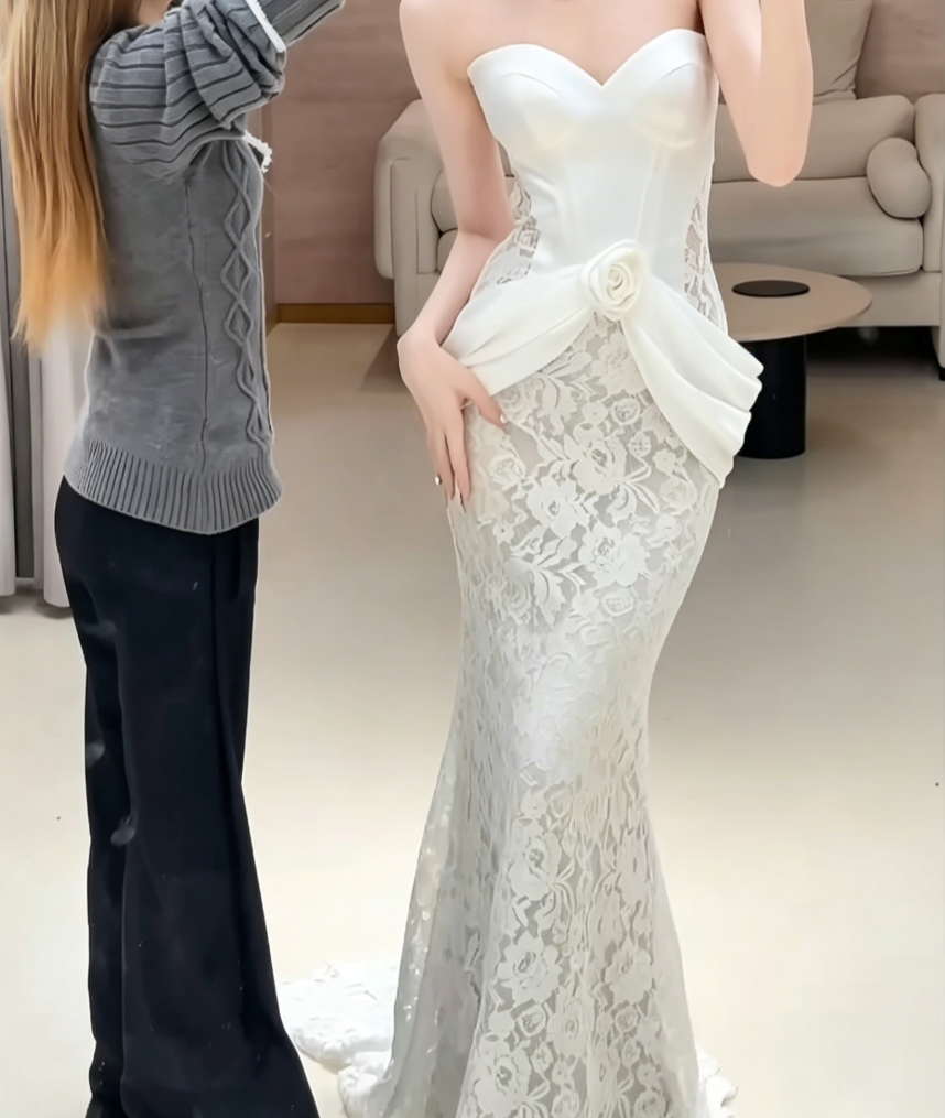 Unique Strapless Lace Wedding Dress Satin Mermiad Bridal Dress GG6531