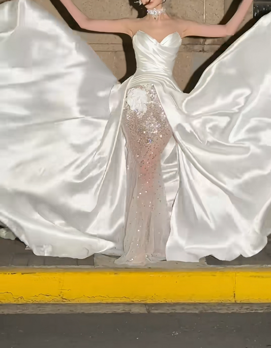 Romantic Strapless Satin Wedding Dress Handmade Flower Beaded A-Line Bridal Dress GG6569
