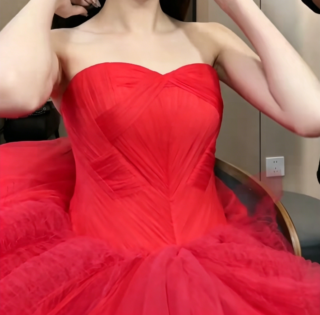 Alluring Strapless Red Prom Dress Tulle A-Line Evening Dress GG6578