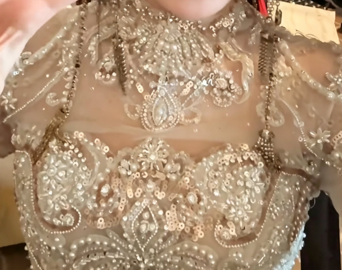 Exquisite High Collar Beaded Wedding Dress Long Sleeve Sequins Mermaid Bridal Dress GG6584