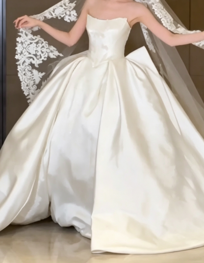 Elegant Strapless Wedding Dress Sequins Satin A-Line Bridal Dress GG6593