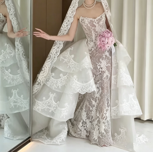 Chic Strapless Lace Wedding Dress With Train Appliques Mermiad Bridal Dress GG6602