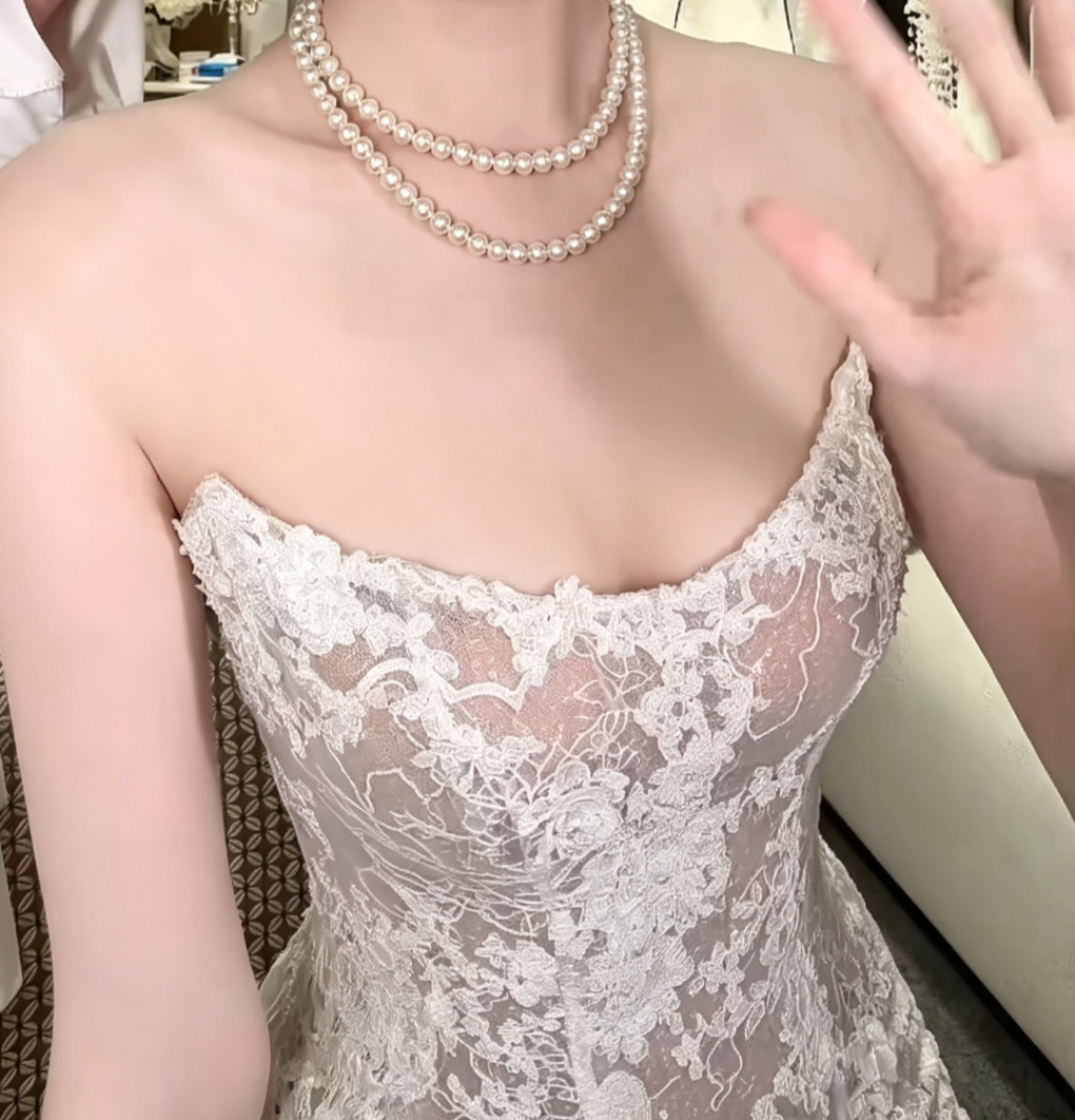 Chic Strapless Lace Wedding Dress With Train Appliques Mermiad Bridal Dress GG6602