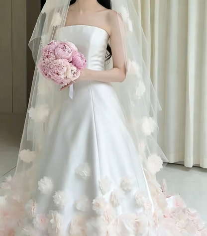 Enchanting Strapless Wedding Dress Pink Appliques Satin A-Line Bridal Dress GG6609