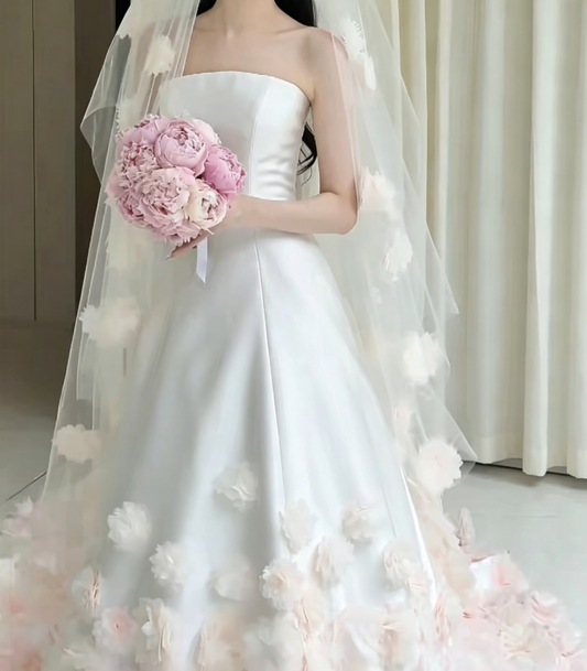 Enchanting Strapless Wedding Dress Pink Appliques Satin A-Line Bridal Dress GG6609